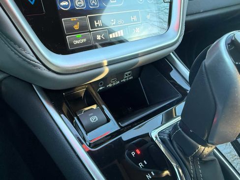 Certified 2025 Subaru Outback Premium w/ Popular Package #1A image 25