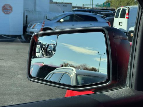 Used 2022 GMC Sierra 1500 Elevation image 18