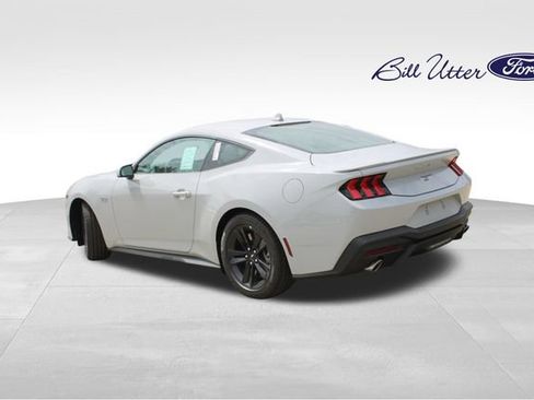 New 2026 Ford Mustang GT RWD image 4