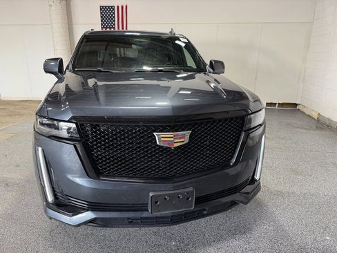 Used 2021 Cadillac Escalade ESV Sport image 2