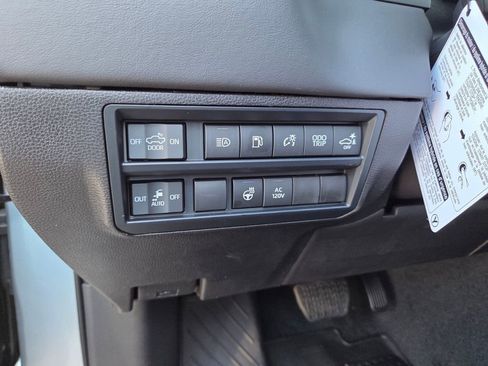 New 2026 Toyota Tundra Platinum AWD/4WD image 24