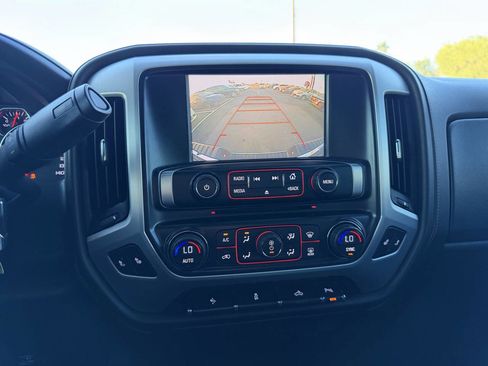 Used 2016 GMC Sierra 1500 SLT w/ SLT Preferred Package image 21