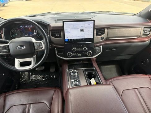 Used 2024 Ford Expedition Max Limited AWD/4WD image 9