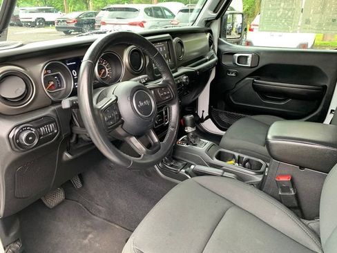 Used 2021 Jeep Wrangler Sport AWD/4WD image 21