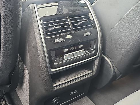 Used 2024 BMW X5 sDrive40i RWD image 32