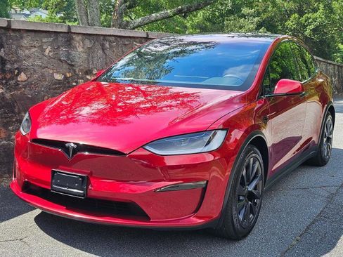 Used 2023 Tesla Model X AWD/4WD image 14