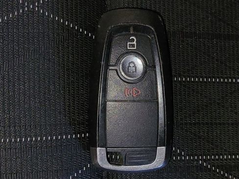 Used 2019 Ford EcoSport SE w/ SE Convenience Package FWD image 32