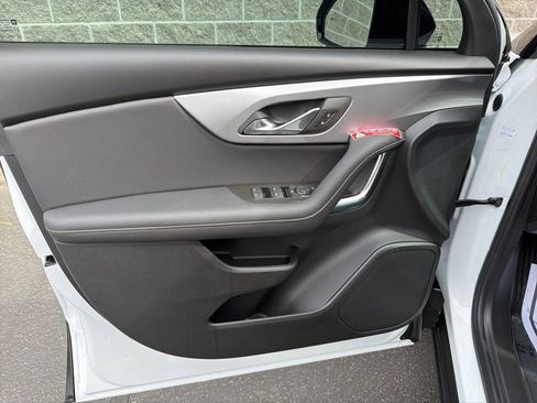 New 2026 Chevrolet Blazer LT w/ Midnight/Sport Edition image 12