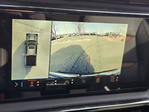 Used 2024 GMC Sierra 1500 AT4 w/ AT4 Premium Package image 6