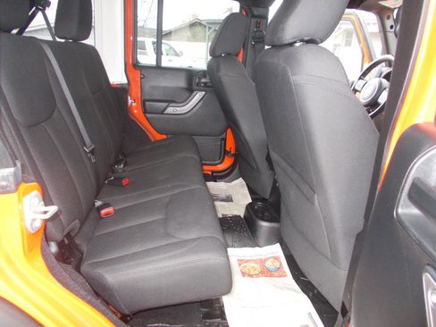 Used 2015 Jeep Wrangler Unlimited Sport w/ Quick Order Package 24S image 8