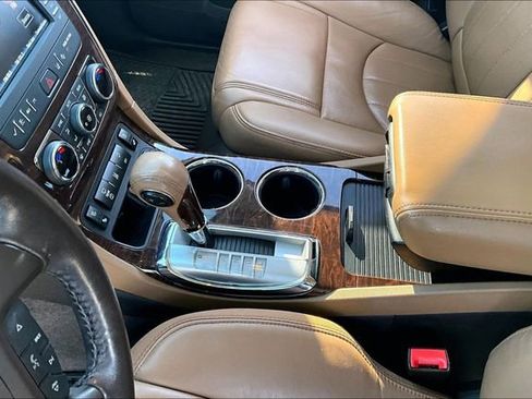 Used 2017 Buick Enclave Premium image 15