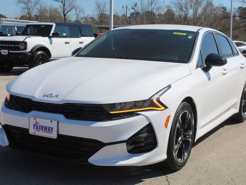 Used 2022 Kia K5 GT-Line image 3