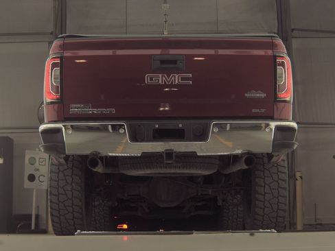 Used 2018 GMC Sierra 1500 SLT image 7