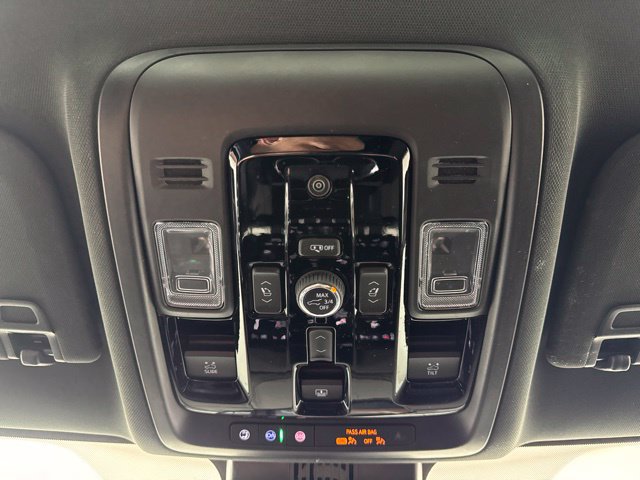 Used 2026 GMC Yukon Elevation w/ Elevation Premium Package AWD/4WD image 15