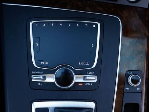 Used 2018 Audi Q5 2.0T Premium Plus w/ Premium Plus Package image 41