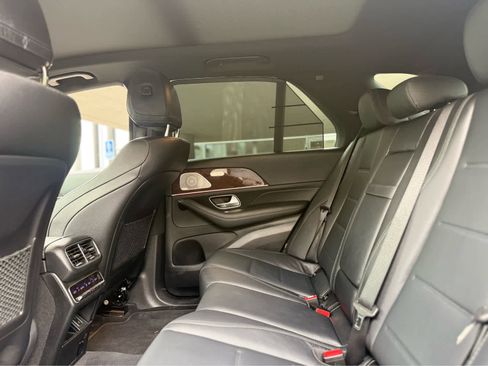 Used 2023 Mercedes-Benz GLE 450 4MATIC image 6