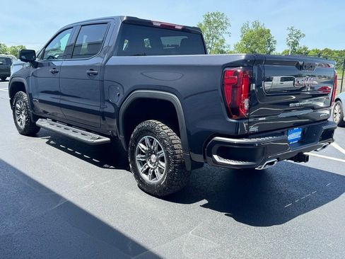 Used 2024 GMC Sierra 1500 AT4 AWD/4WD image 11