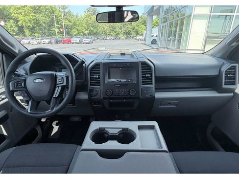 Used 2022 Ford F250 XL w/ STX Appearance Package AWD/4WD image 10