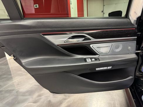 Used 2018 BMW ALPINA B7 xDrive AWD/4WD image 59