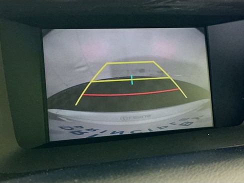 Used 2016 Lexus GS 200t image 14