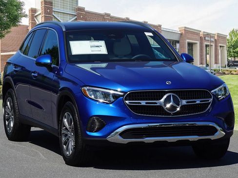 Certified 2026 Mercedes-Benz GLC 300 image 3