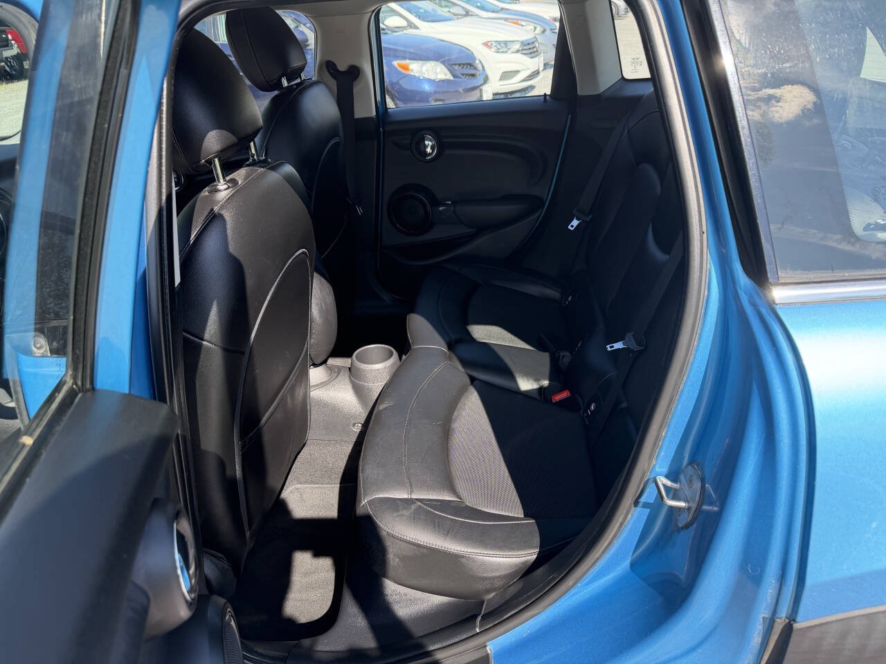 Used 2015 MINI Cooper 4-Door Hardtop FWD image 12