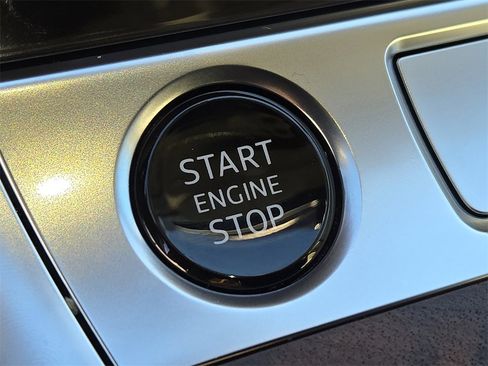 Used 2023 Audi A6 3.0T Premium image 24