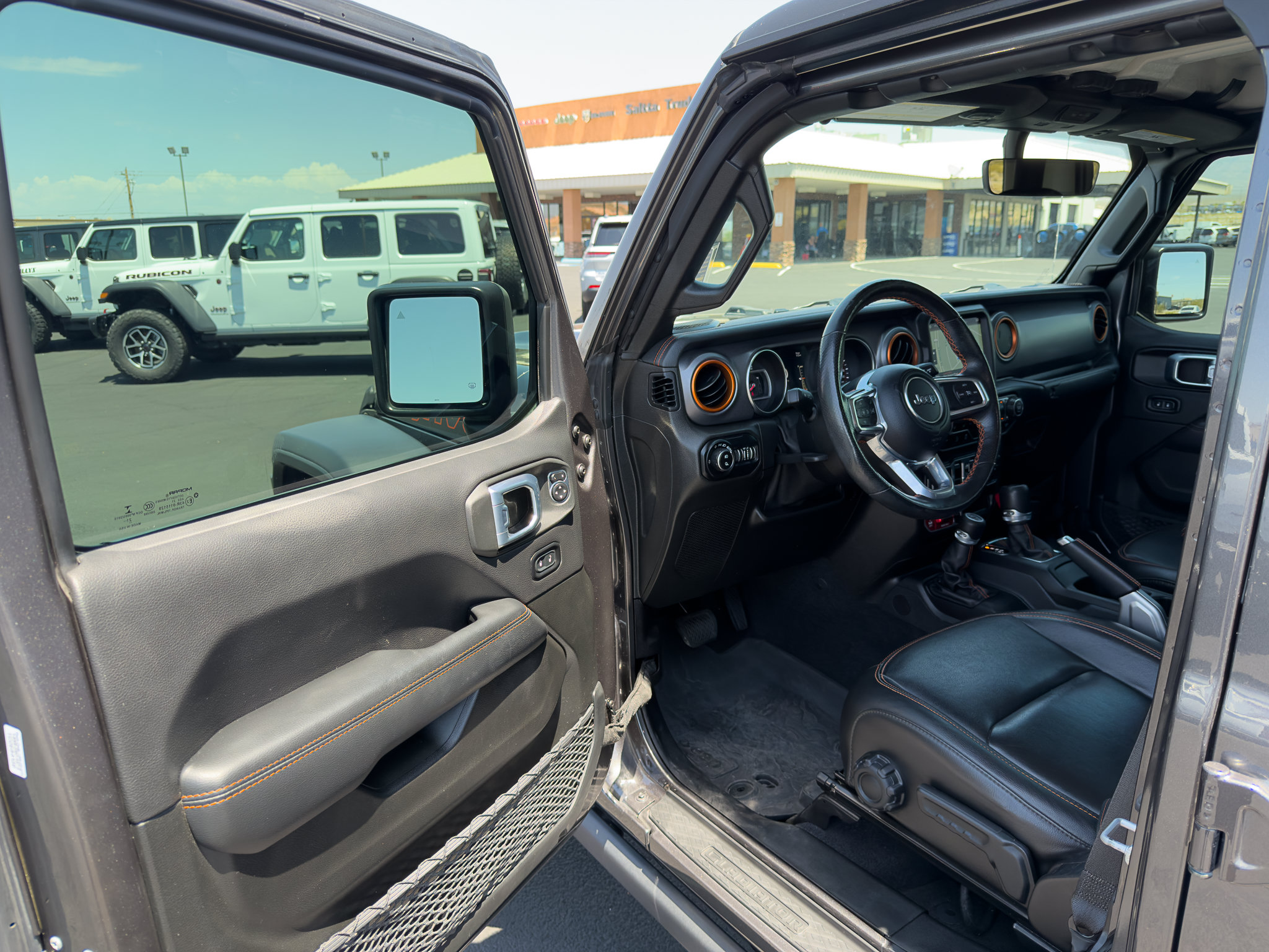 Used 2022 Jeep Gladiator Mojave w/ LED Lighting Group AWD/4WD image 10