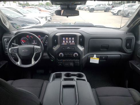 Used 2023 Chevrolet Silverado 1500 Custom Trail Boss AWD/4WD image 9
