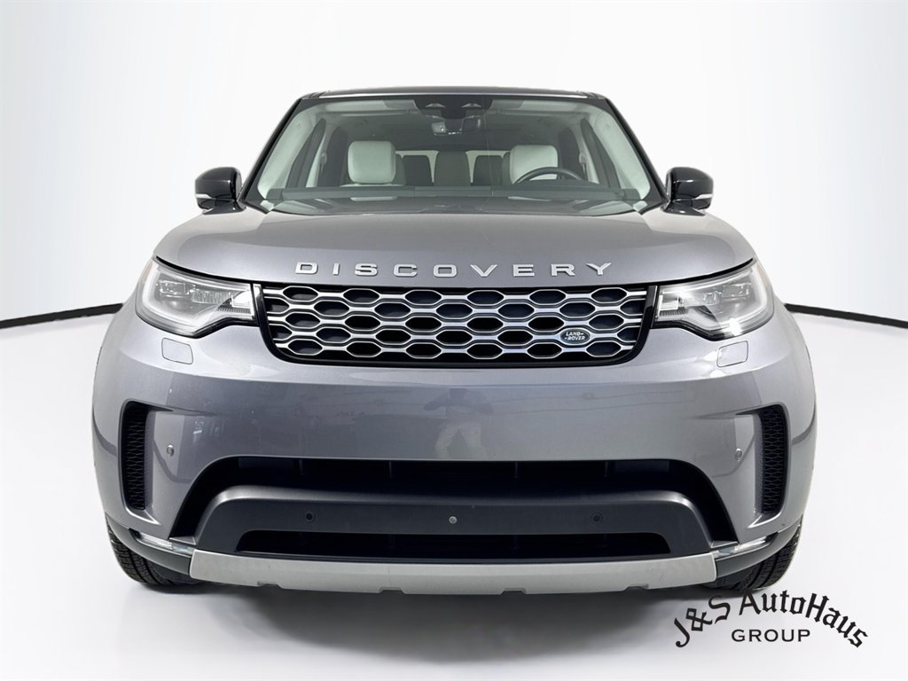 Used 2025 Land Rover Discovery S AWD/4WD image 2