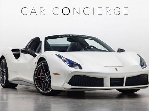 Used 2016 Ferrari 488 Spider Spider image 3