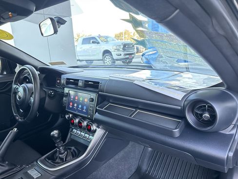 Used 2023 Toyota GR86 image 25