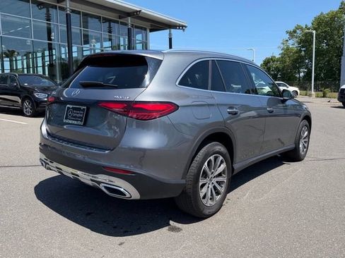 Used 2023 Mercedes-Benz GLC 300 4MATIC image 7