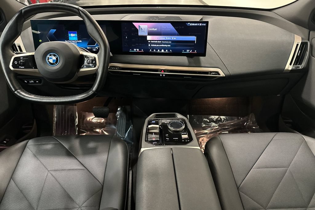 Certified 2024 BMW iX xDrive50 AWD/4WD image 15