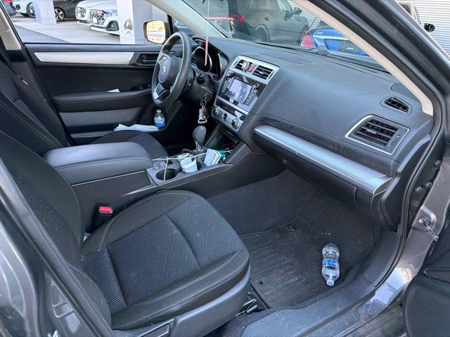 Used 2018 Subaru Outback 2.5i AWD/4WD image 9