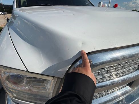 Used 2018 RAM 3500 Laramie w/ Convenience Group AWD/4WD image 21