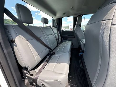 New 2026 Ford F250 XL w/ XL Chrome Package AWD/4WD image 25