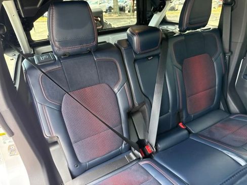 Used 2024 Ford Bronco Raptor w/ Interior Carbon Fiber Pack 6 AWD/4WD image 31