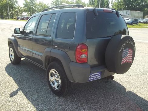 Used 2002 Jeep Liberty Sport image 5