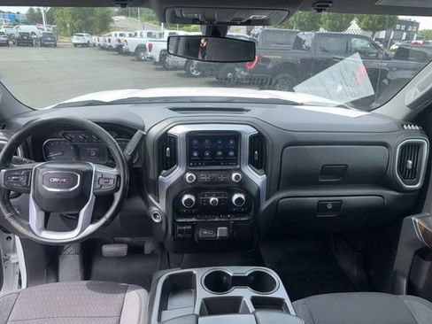 Used 2019 GMC Sierra 1500 SLE w/ SLE Convenience Package AWD/4WD image 12