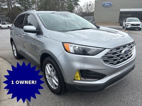 Certified 2022 Ford Edge SEL w/ Convenience Package image 2
