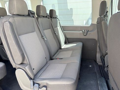 Used 2023 Ford Transit 350 XLT image 18