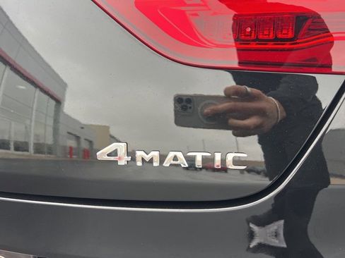 Used 2023 Mercedes-Benz CLA 250 4MATIC image 9