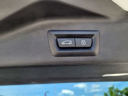 Used 2026 BMW X5 xDrive40i AWD/4WD image 10