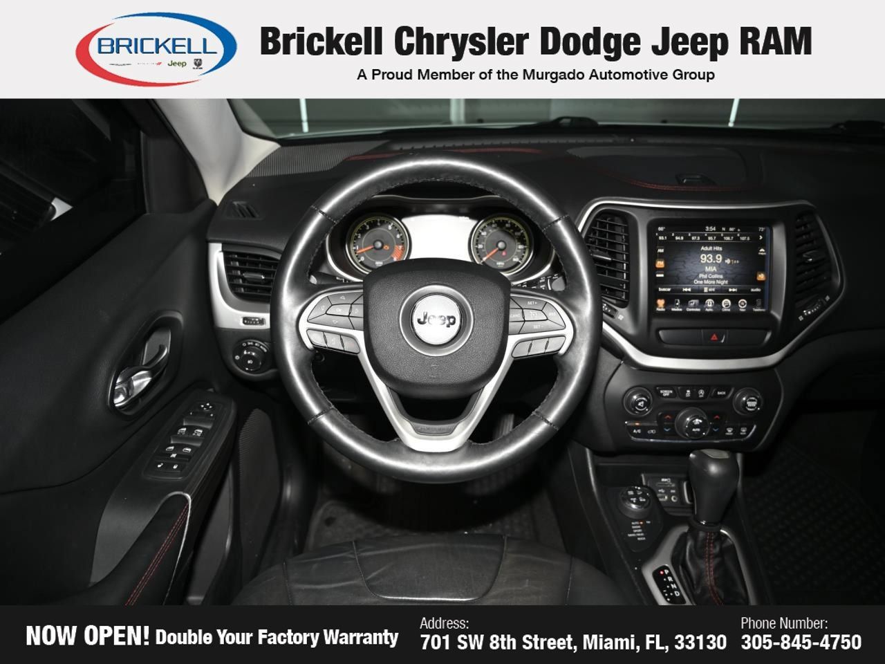 Used 2015 Jeep Cherokee Trailhawk w/ Comfort/Convenience Group AWD/4WD image 17