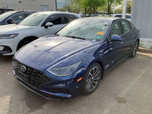 Used 2022 Hyundai Sonata Limited image 3