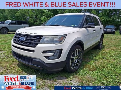 Used 2016 Ford Explorer Sport w/ Equipment Group 401A AWD/4WD image 3