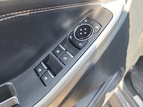 Used 2022 Ford Explorer Limited w/ Equipment Group 301A image 12