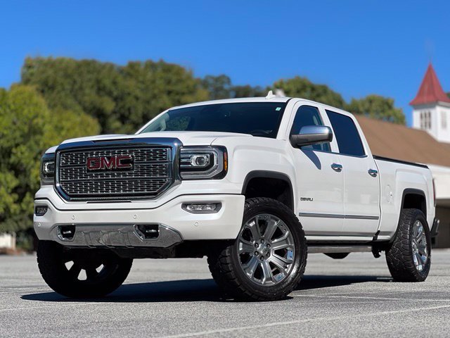Used 2017 GMC Sierra 1500 Denali w/ Denali Ultimate Package AWD/4WD image 1