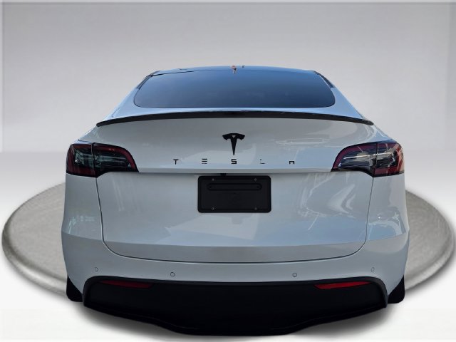 Used 2022 Tesla Model Y Performance AWD/4WD image 14